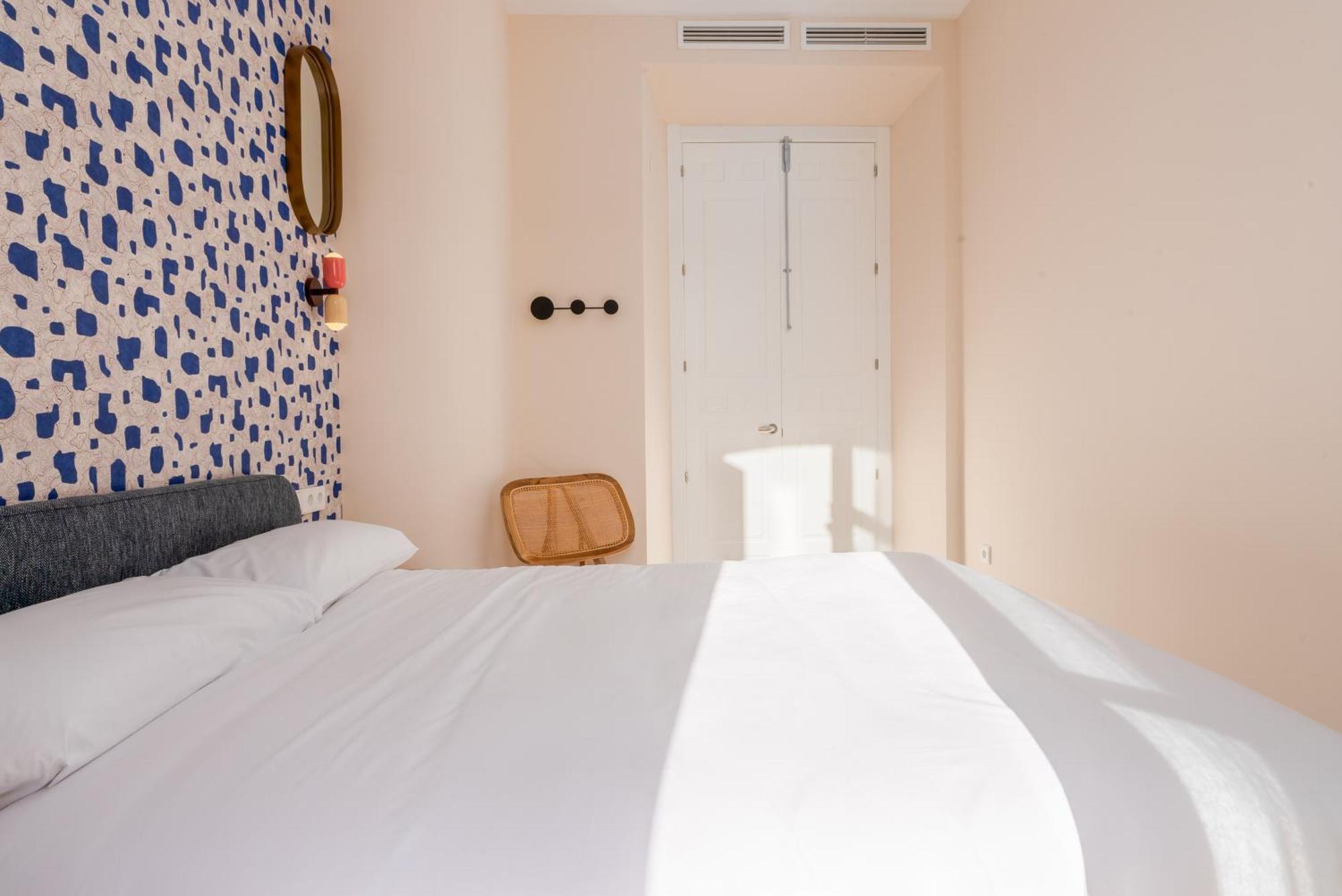 Smartr Malaga Centro Aparthotel Екстериор снимка