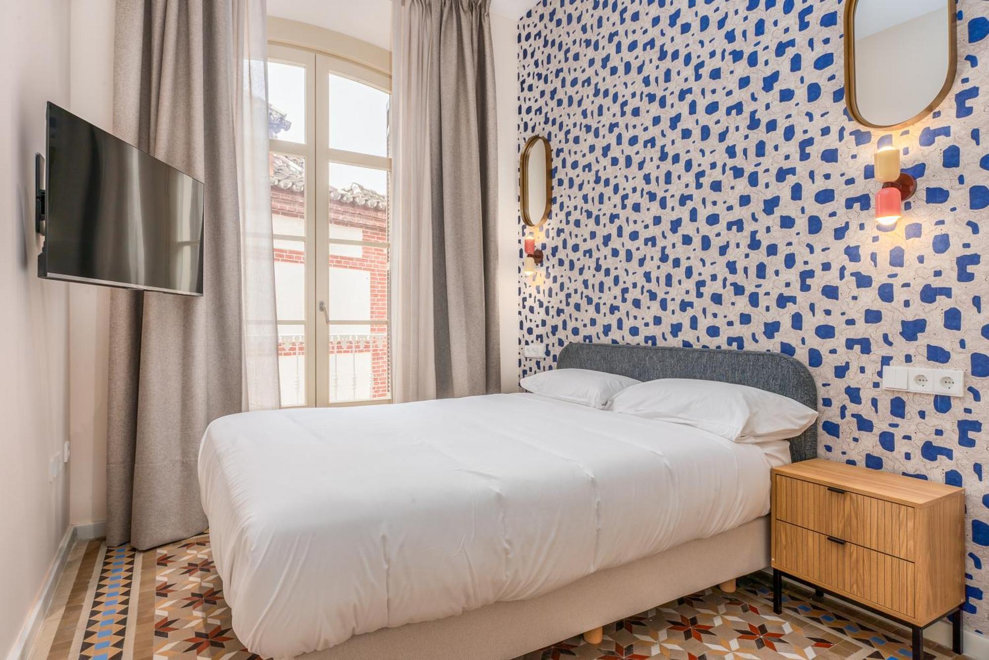 Smartr Malaga Centro Aparthotel Екстериор снимка